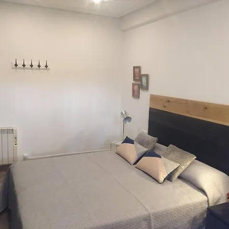 Coqueto Frente Al Guggenheim *